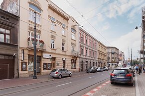 Amaretto Apartment Cracow by Renters