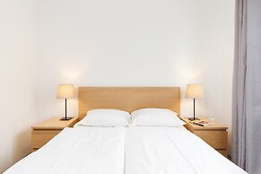 Apartments Claro II by Renters