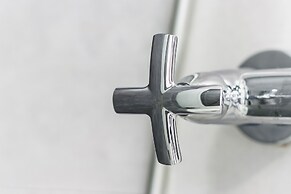 Apartments Claro II by Renters