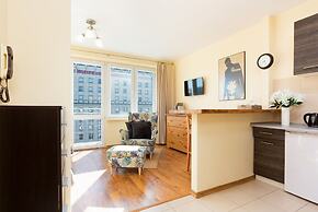 Apartments Warsaw Krucza by Renters