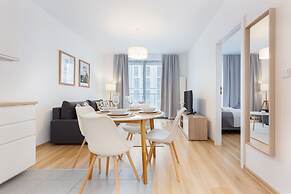 Apartment Warsaw Kasprzaka by Renters