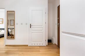 Apartment Warsaw Kasprzaka by Renters