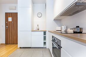 Apartment Warsaw Kasprzaka by Renters
