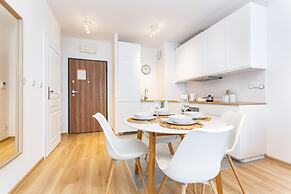 Apartment Warsaw Kasprzaka by Renters