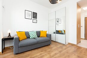 Warsaw Business Center Apartments