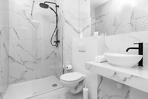 Warsaw Business Center Apartments