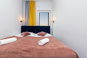 Warsaw Business Center Apartments