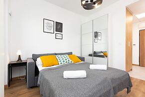 Warsaw Business Center Apartments