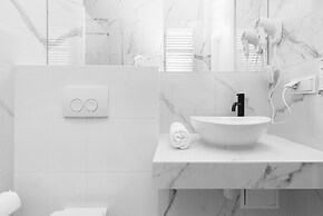 Warsaw Business Center Apartments