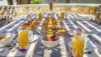 Bella Foresta Villa 2 Ixia