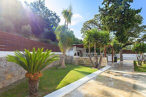 Bella Foresta Villa 2 Ixia