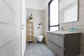 AirTLV - Luxury Apartment With Sea View