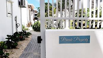 Coco's Beach House