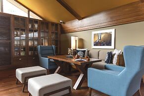 Taj Chia Kutir Resort & Spa Darjeeling