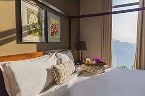 Taj Chia Kutir Resort & Spa Darjeeling