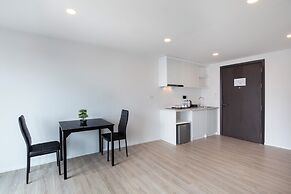 The Rizin Hotel Phratumnak