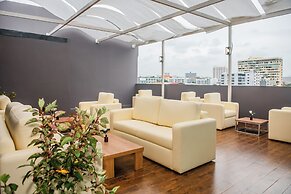 The Rizin Hotel Phratumnak