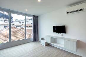 The Rizin Hotel Phratumnak