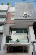 The Rizin Hotel Phratumnak