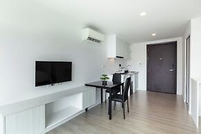 The Rizin Hotel Phratumnak