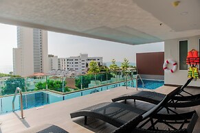 The Rizin Hotel Phratumnak