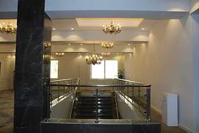 Royal Jewel Al Raml Hotel