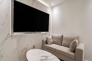 Hotel Moment SongJeong