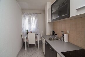 Apartment Studio Vedran