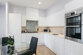 Urban Chic - Shaftesbury