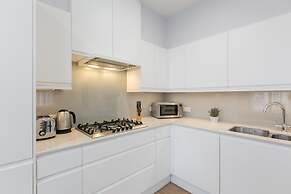 Urban Chic - Shaftesbury