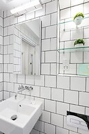 Urban Chic - Shaftesbury