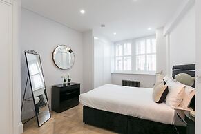 Urban Chic - Shaftesbury