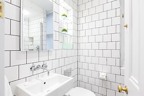 Urban Chic - Shaftesbury