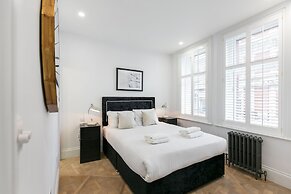 Urban Chic - Shaftesbury