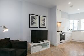 Urban Chic - Shaftesbury