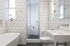 Urban Chic - Shaftesbury