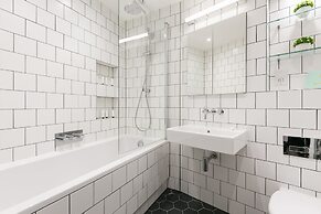 Urban Chic - Shaftesbury