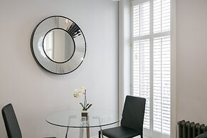 Urban Chic - Shaftesbury