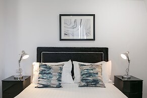 Urban Chic - Shaftesbury