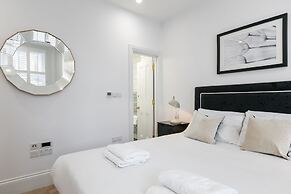 Urban Chic - Shaftesbury