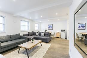 Urban Chic - Rathbone