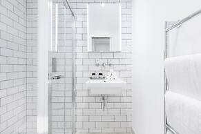 Urban Chic - Rathbone