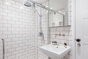 Urban Chic - Rathbone