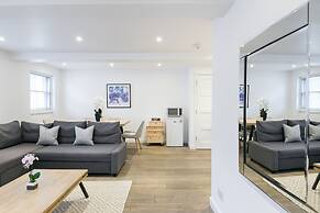 Urban Chic - Rathbone