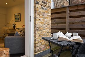 Urban Chic - Rathbone