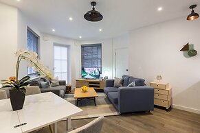 Urban Chic - Rathbone