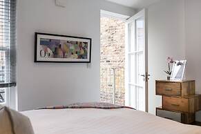 Urban Chic - Rathbone