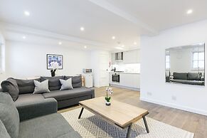 Urban Chic - Rathbone