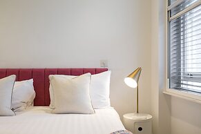 Urban Chic - Rathbone