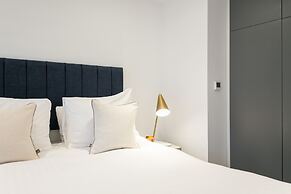 Urban Chic - Rathbone